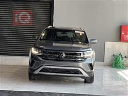 ڤۆڵکسواگن ئەتڵەس کرۆس سپۆرت